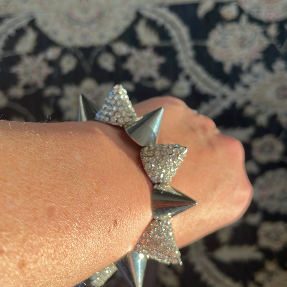 Spiky Rhinestone Bracelet - Picture 5 of 6